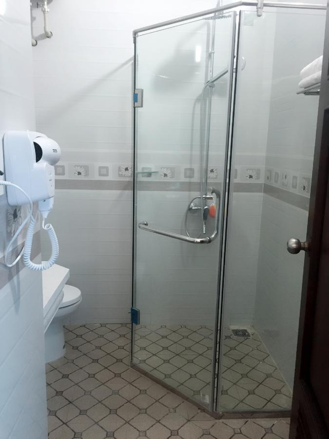 Hong Kong 2 Hotel Vinh Ngoại thất bức ảnh